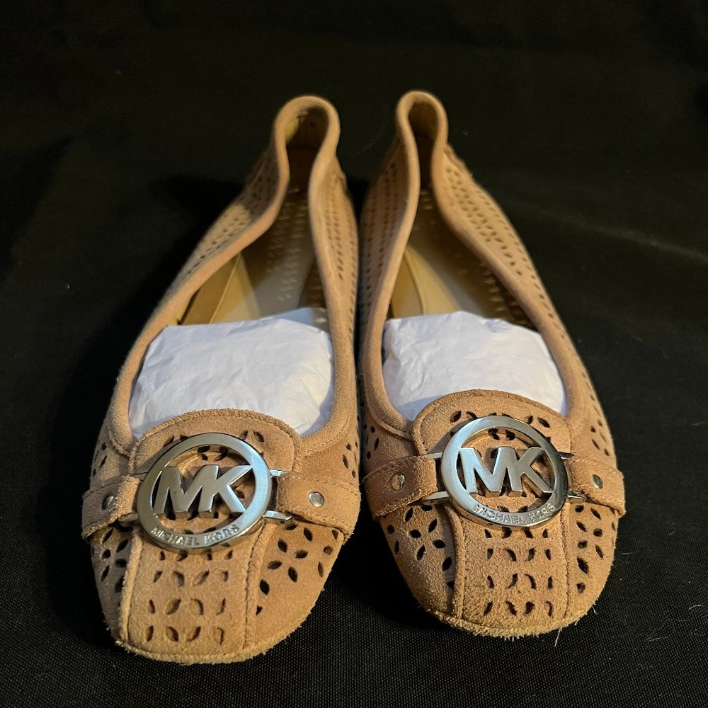 Michael Kors suede beige flats. Women’s size 9.